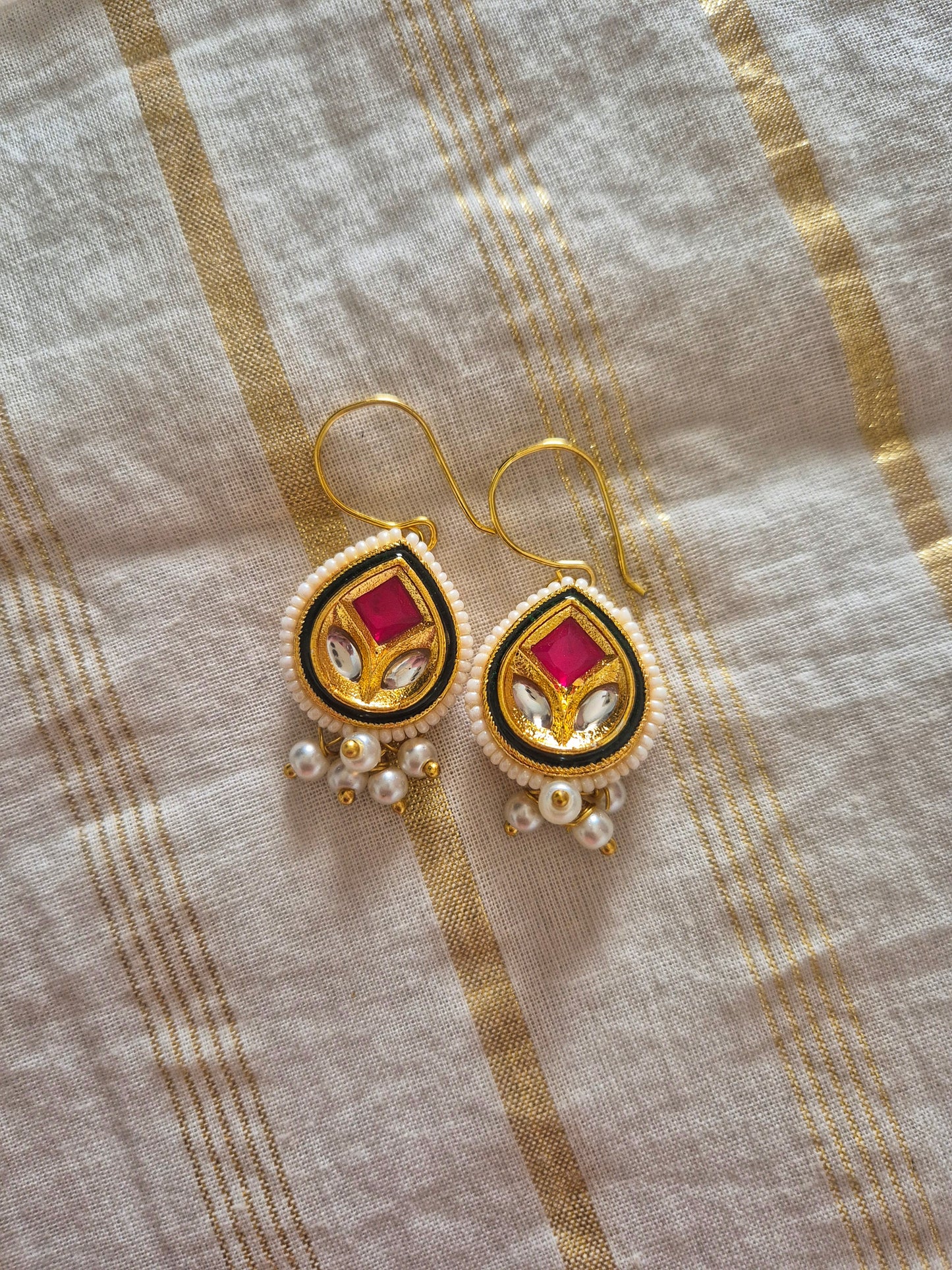 Kundan earrings