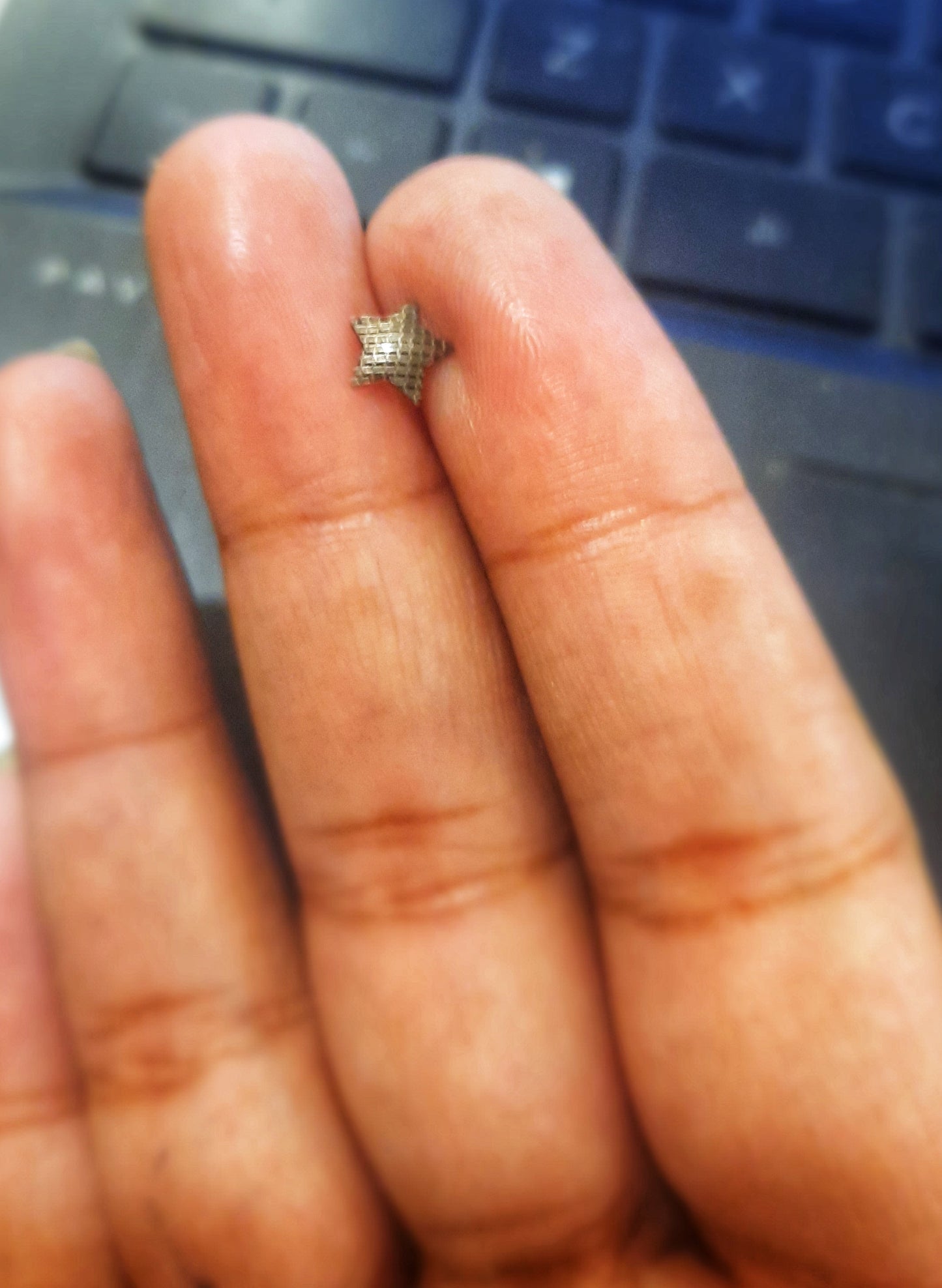 Star Shaped Silver Nose pin