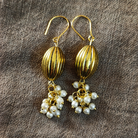 Bead earrings