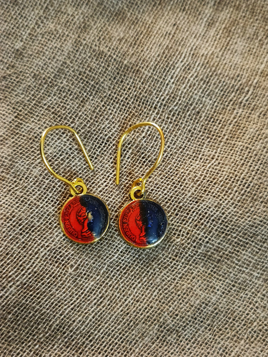 Angrez Rani Red and blue 1