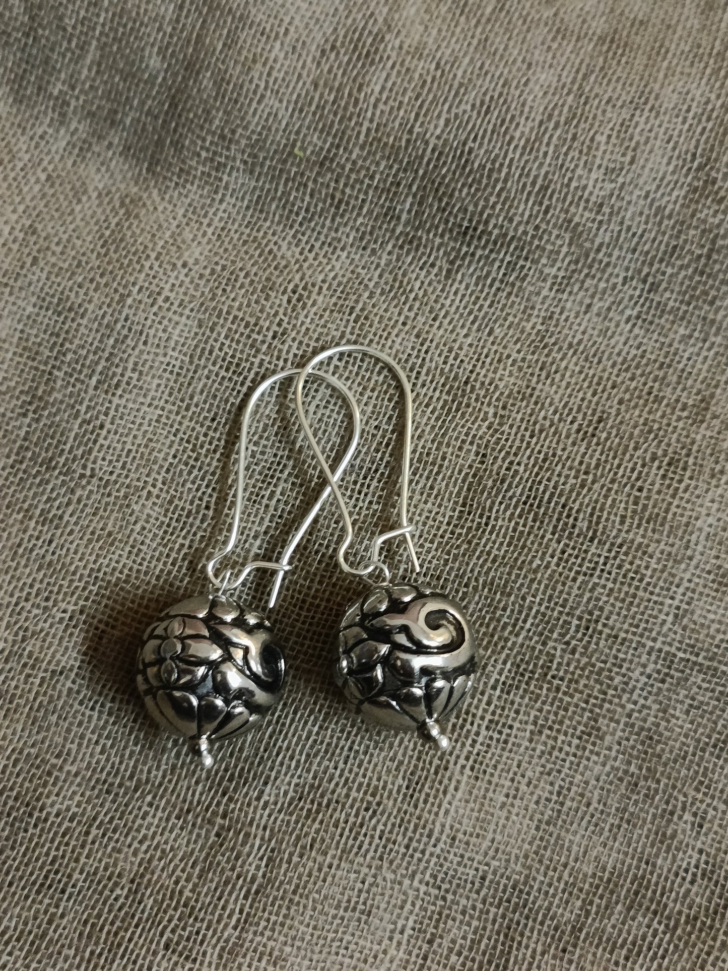 Ball earrings