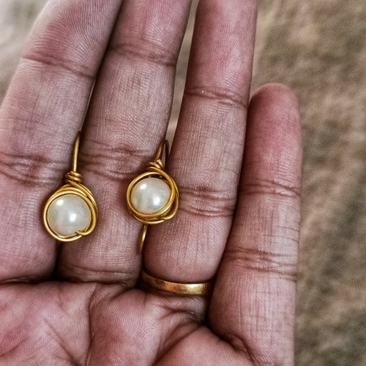 SPIRAL PEARL EARRING -GOLD