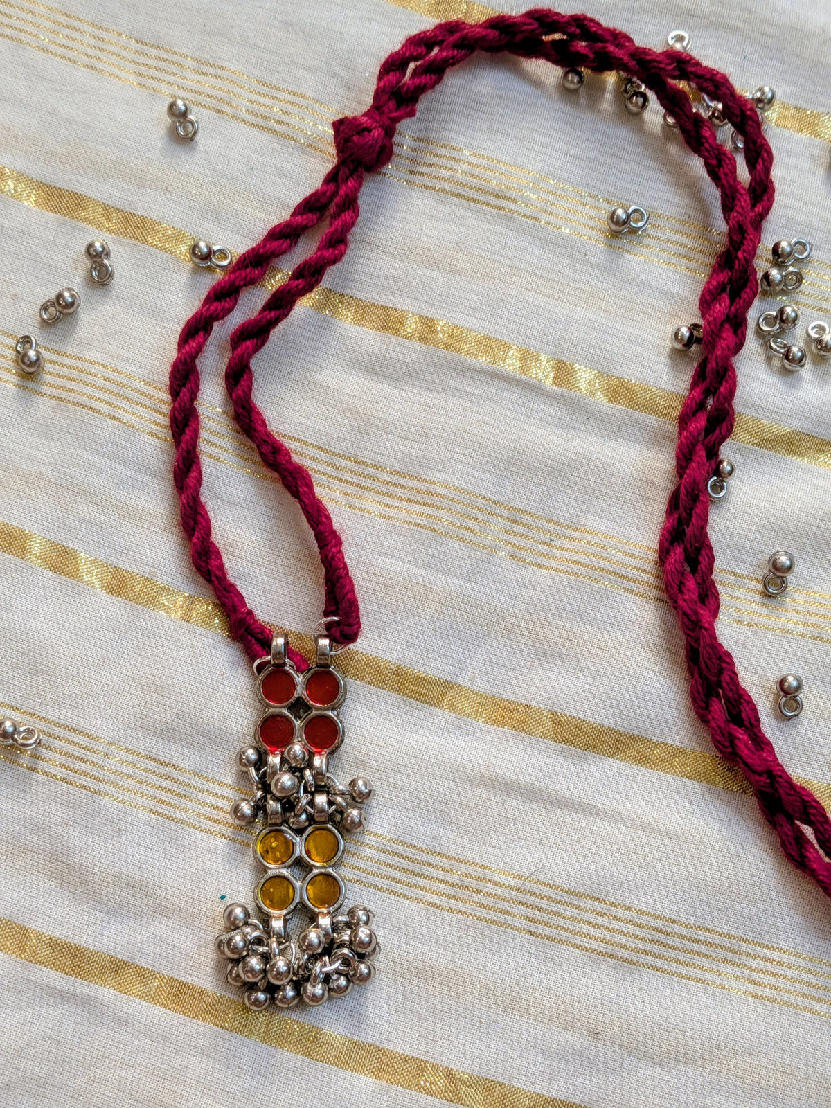 One Pendent Necklace