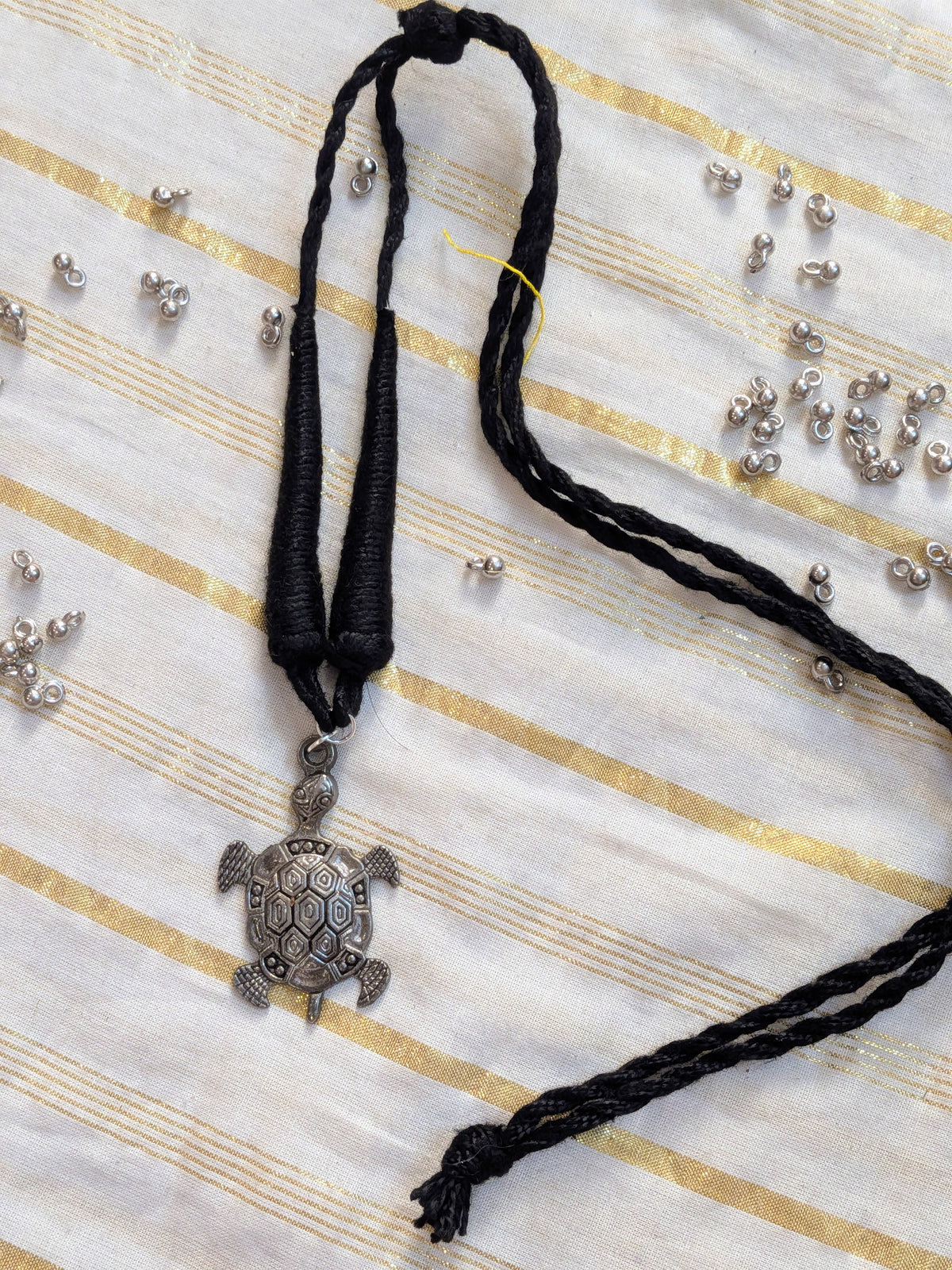 One Pendent Necklace