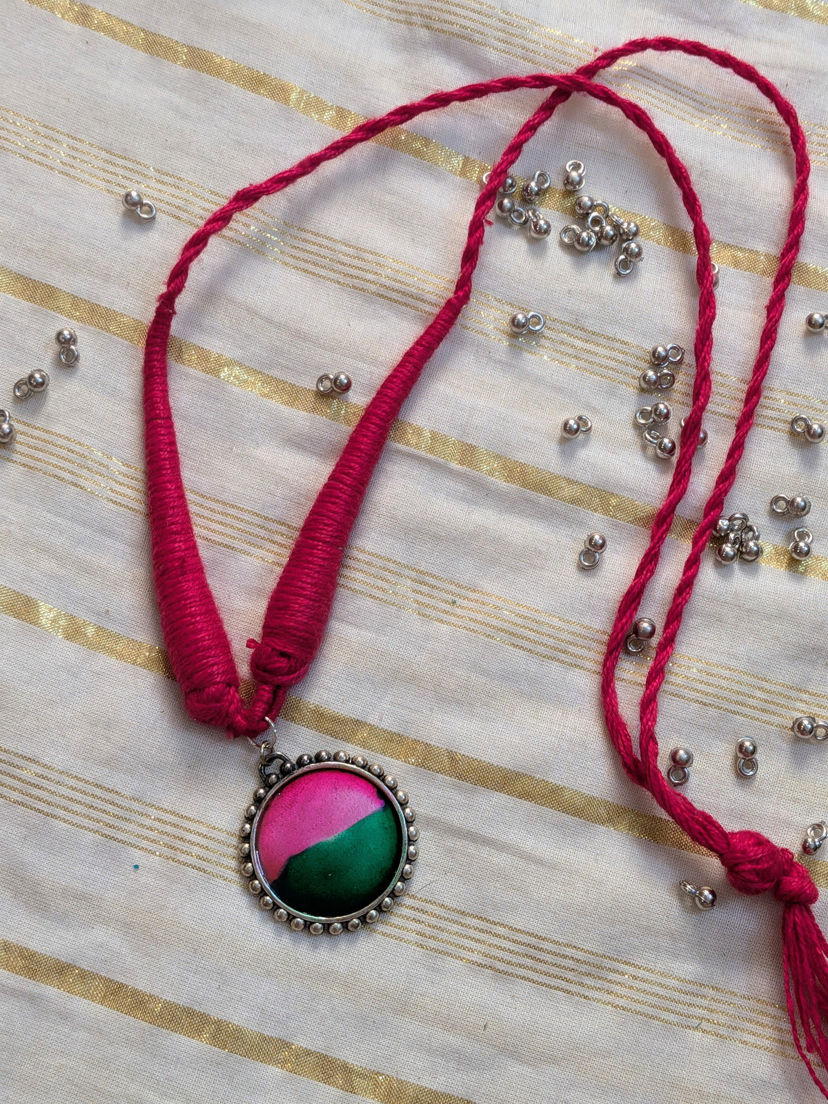 One Pendent Necklace