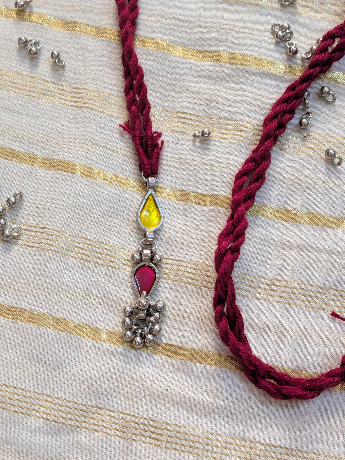One Pendent Necklace