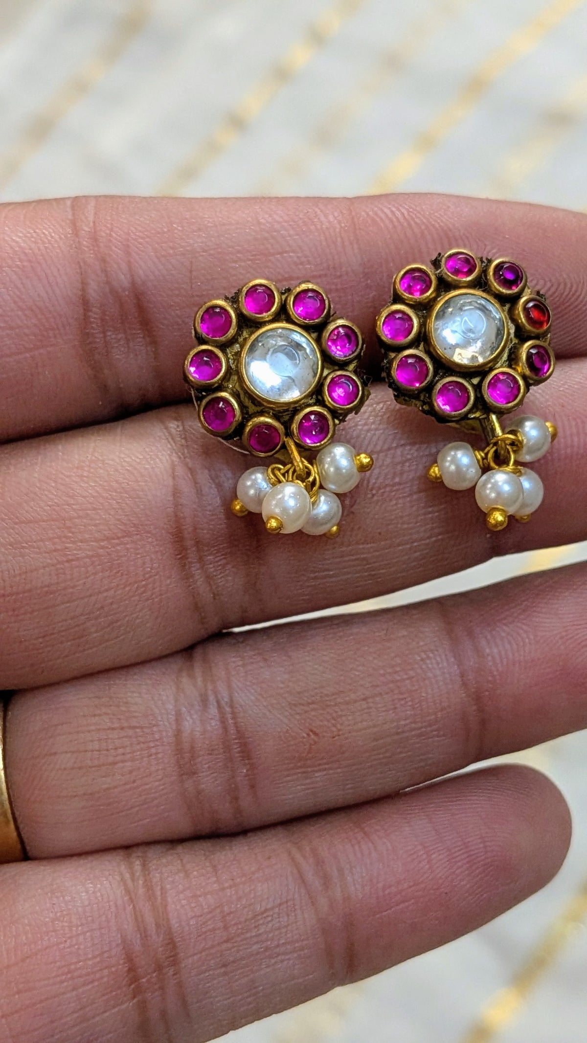 Chhota kundan stud