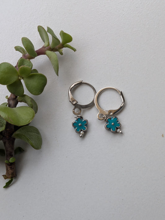 Bloom flower earrings