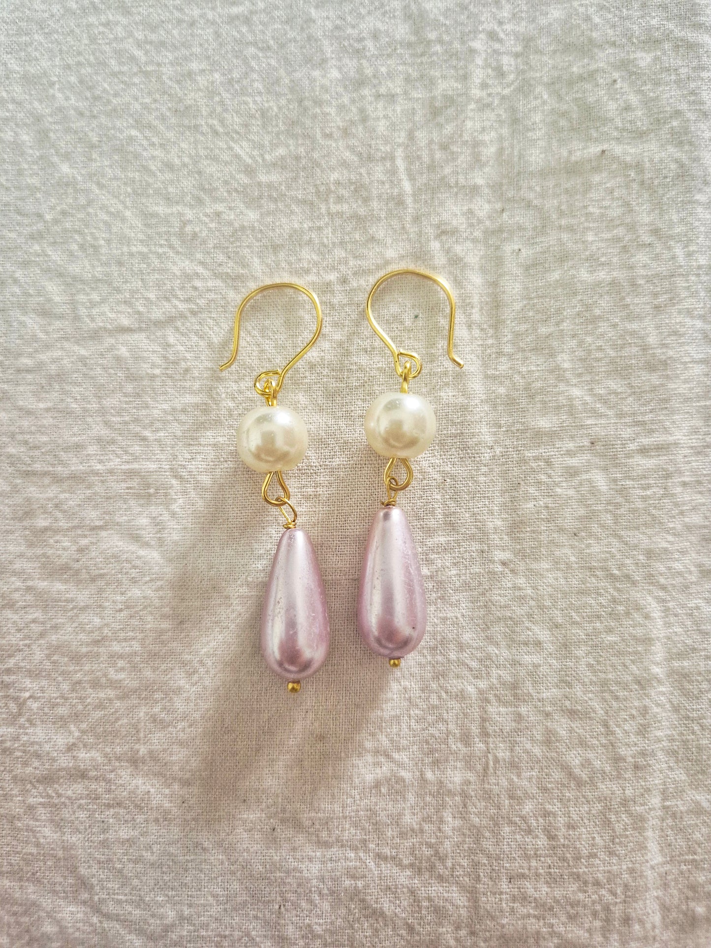 Pearl drop earrings