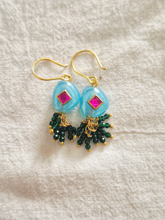 Bead earrings blue