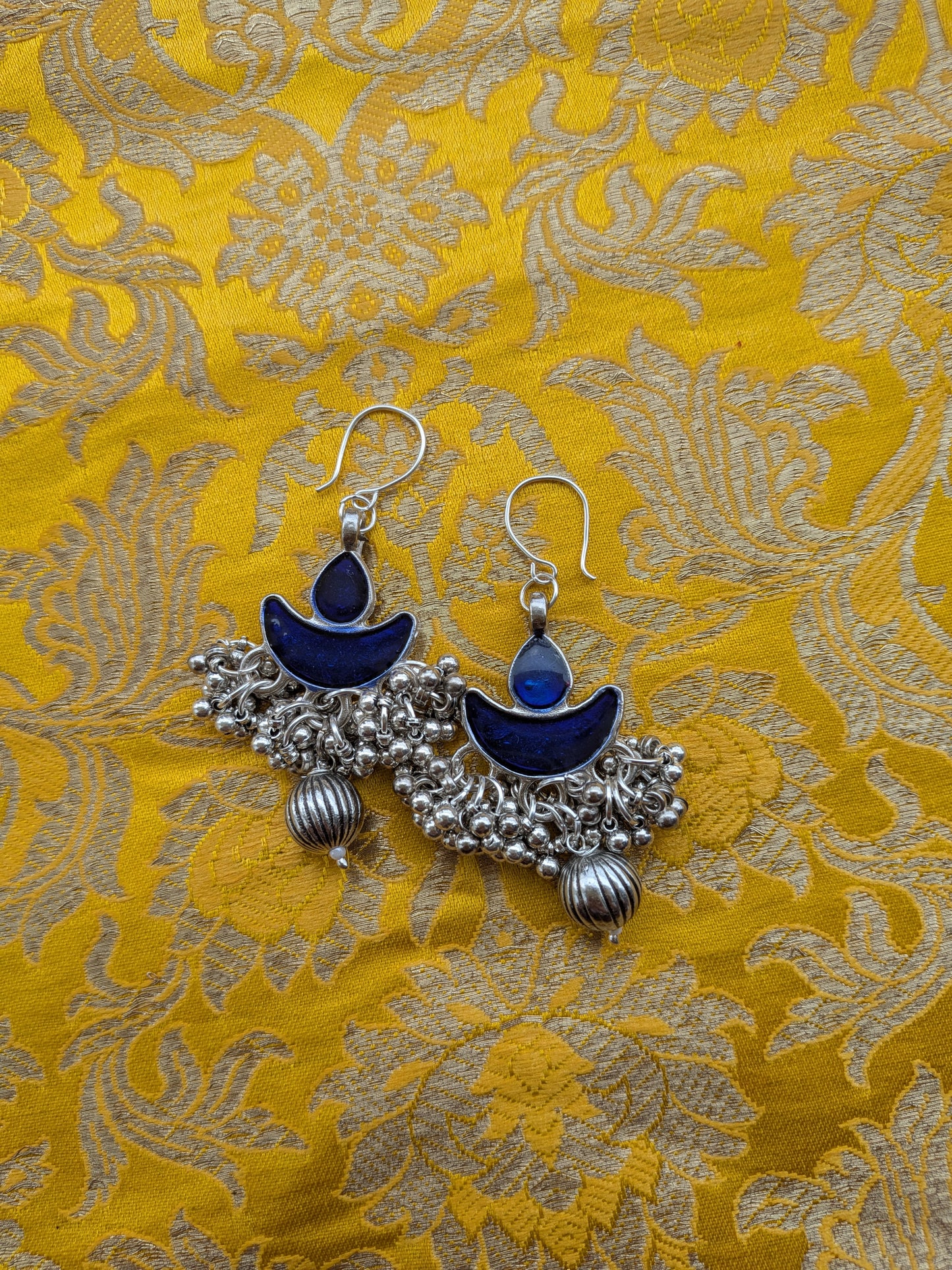 Adha chand with gola earrings