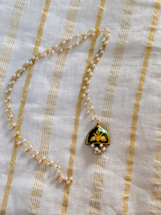 Beaded chain one pendent necklace