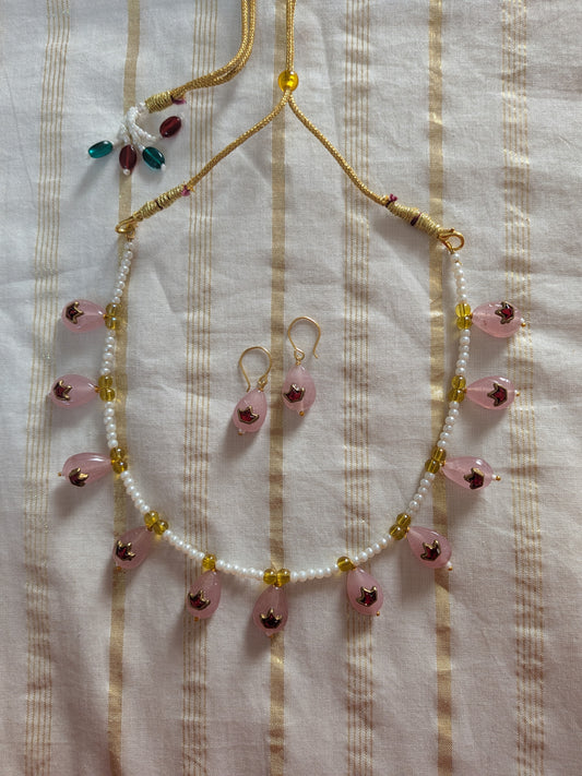 Kundan necklace