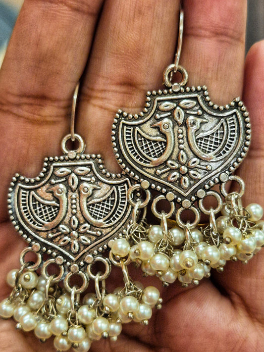 Moti wala sundar earrings