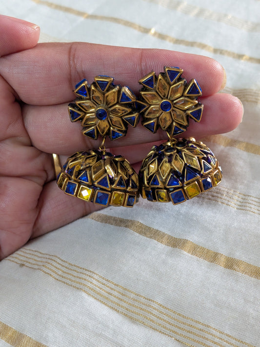 Kundan jhumka