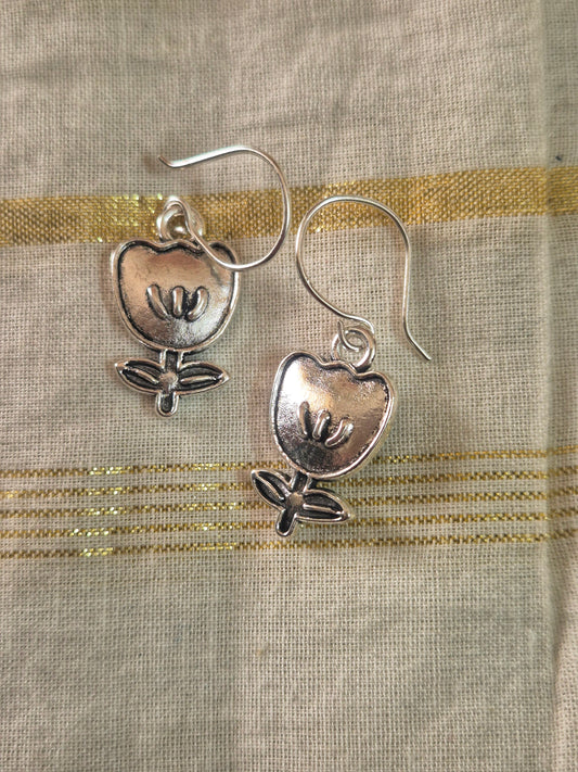 Flower charm earrings