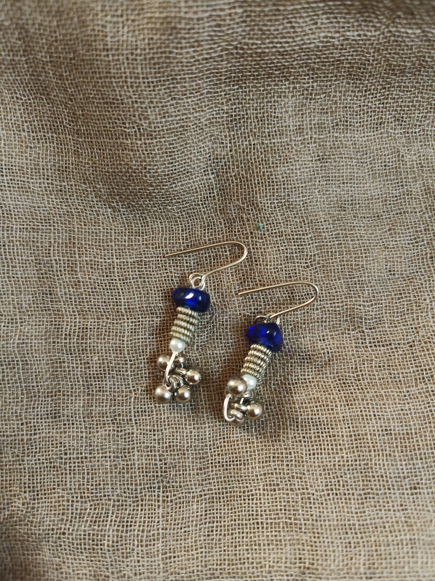 Small Hanging earrings
