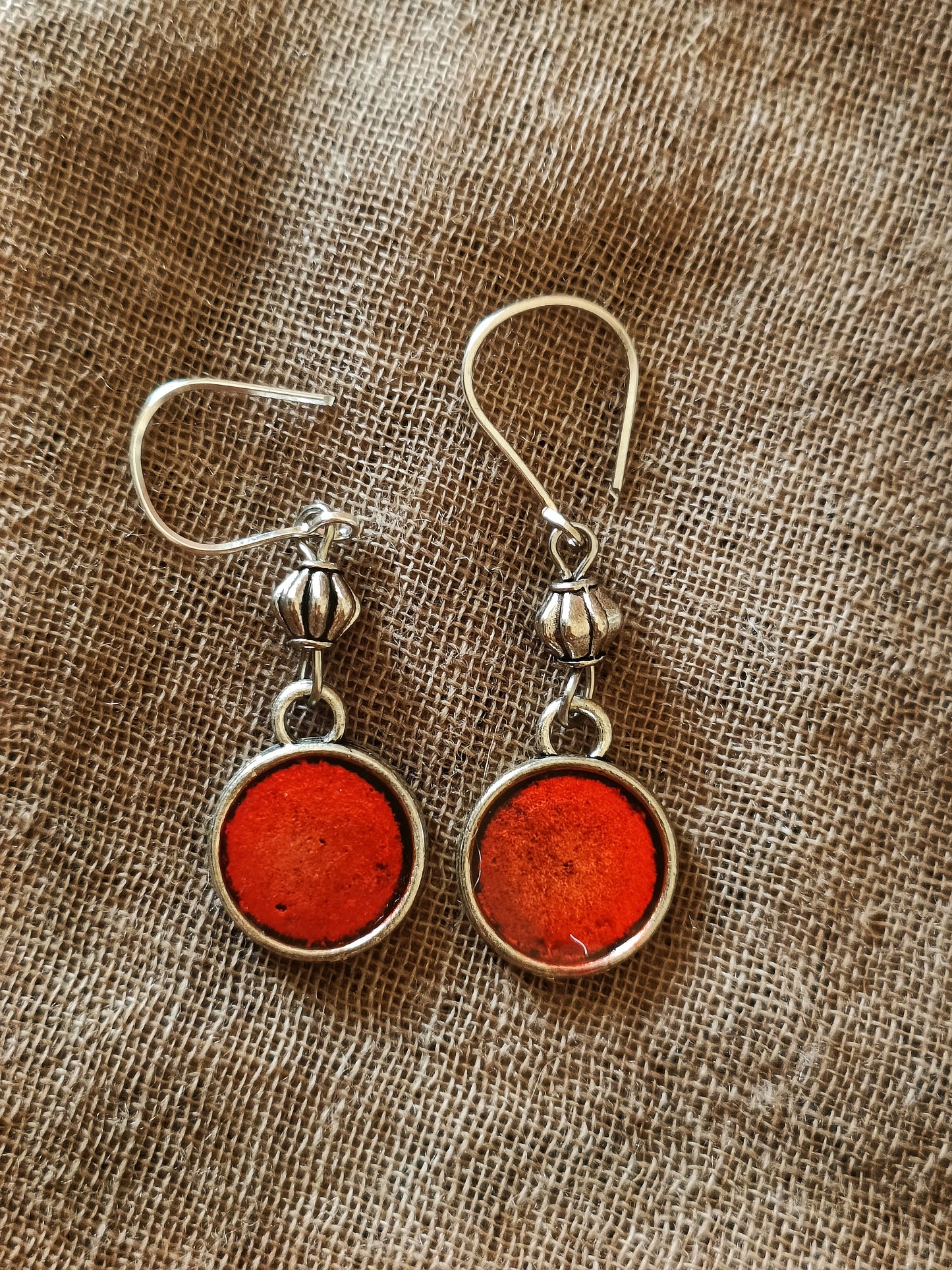 Hanging earrings April