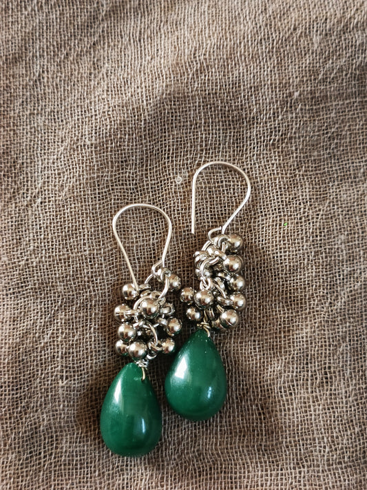 bead drop green earrings