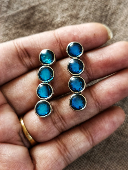 Catter piller Blue 1