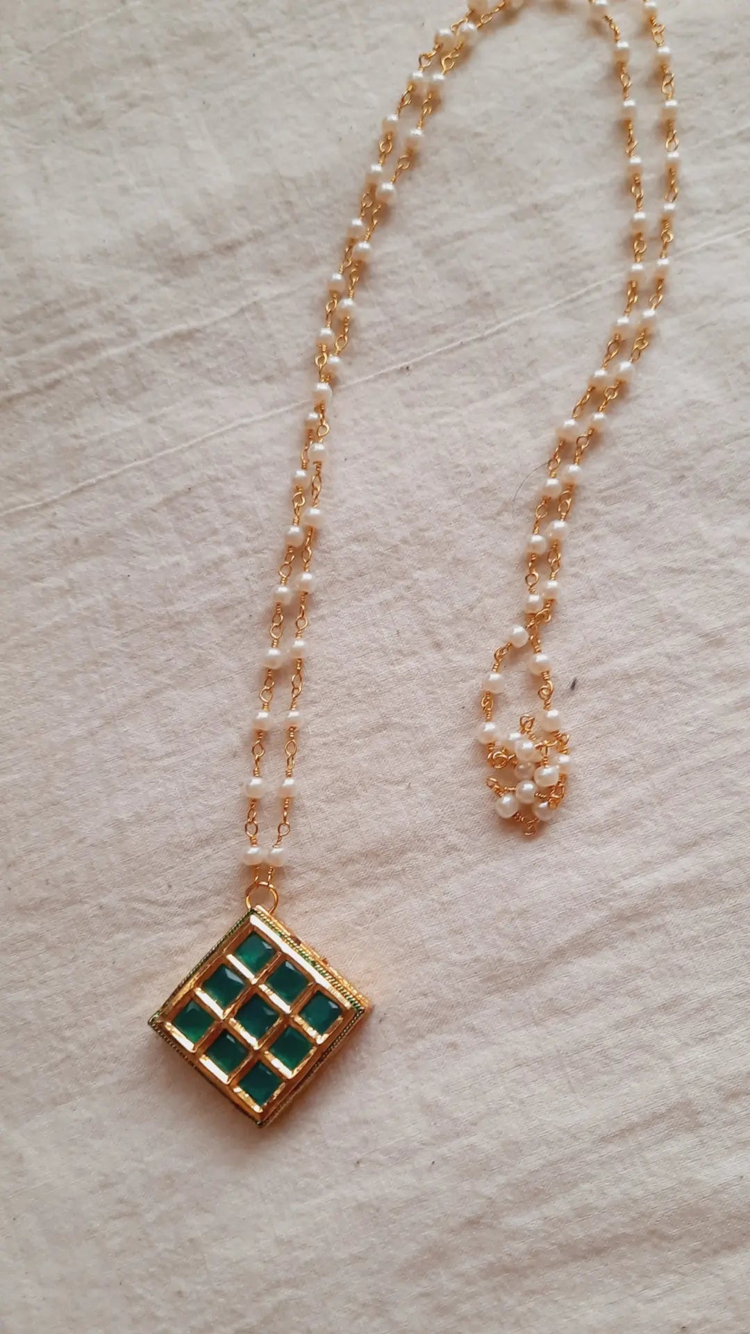 Green square Necklace